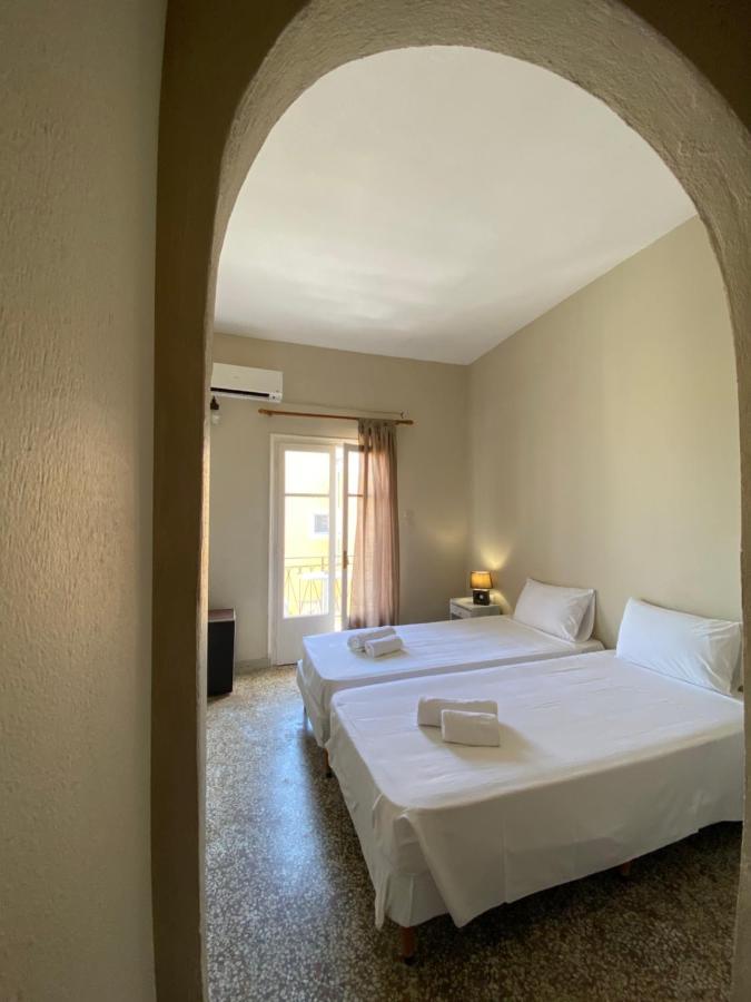Pansion Roulis Hotel Moraitika Exterior foto